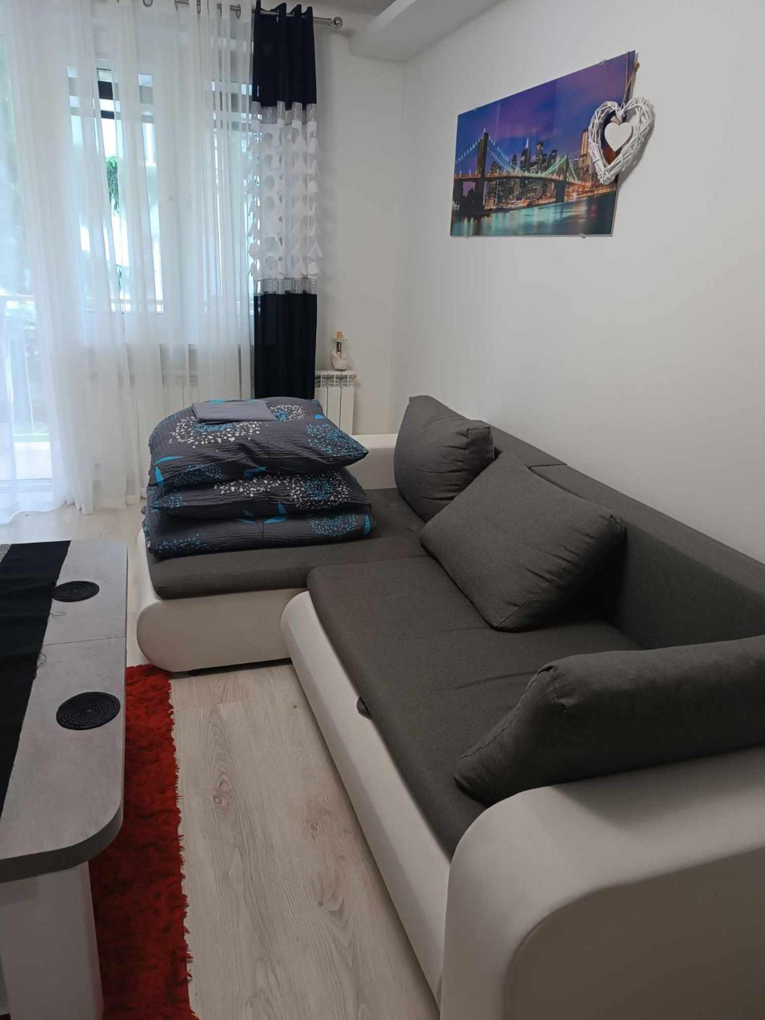 Premium Apartment *